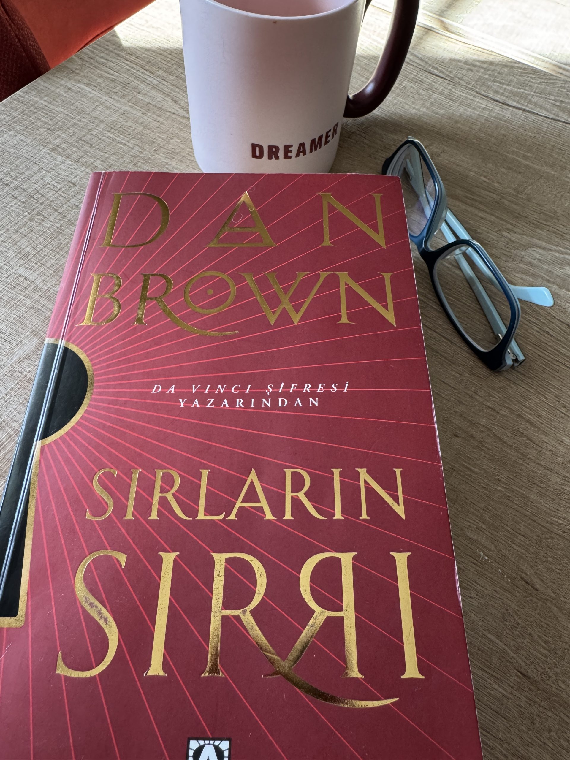 Sırların Sırrı, Dan Brown (1)…